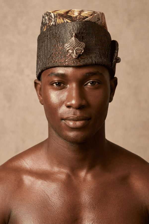 The Artisa Earth Mask Cap