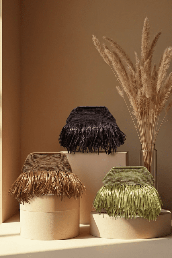 Tidegrass Fringe Clutch